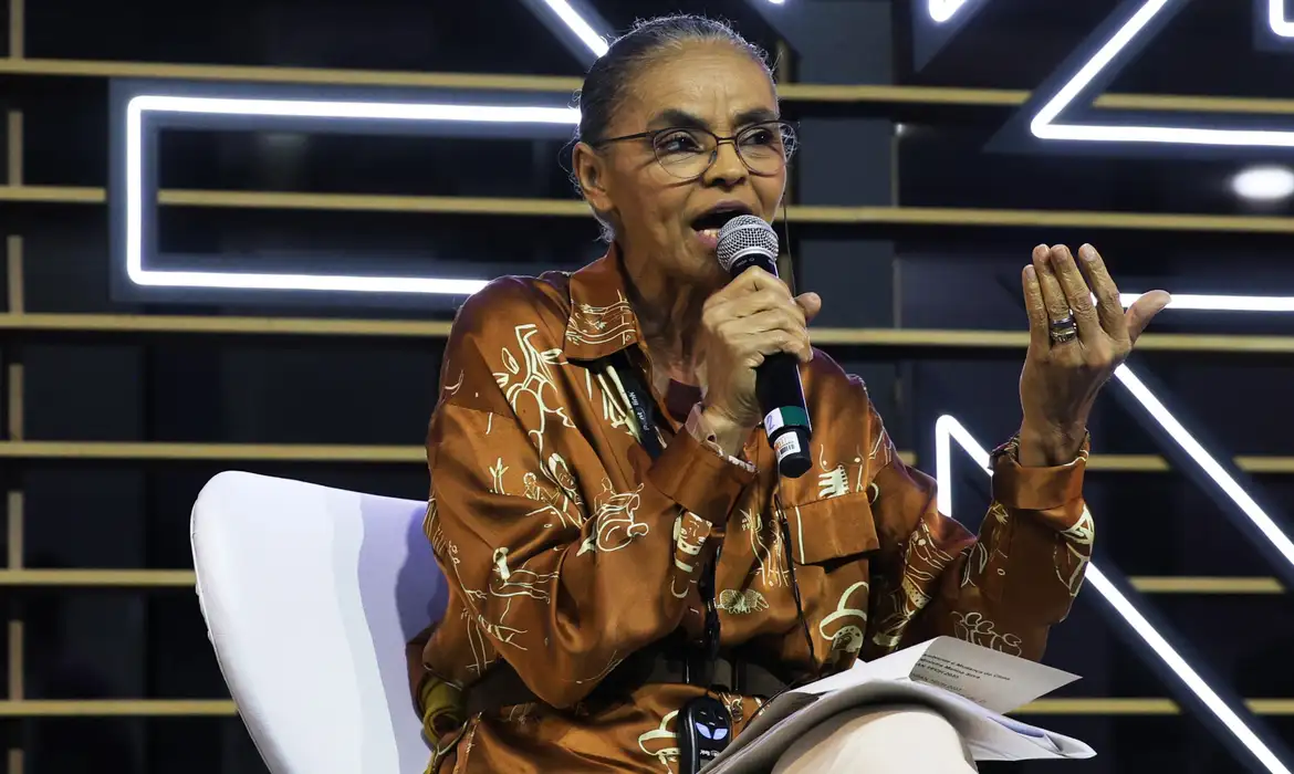 Marina Silva propõe fundo global para florestas tropicais durante preparação para a COP30
