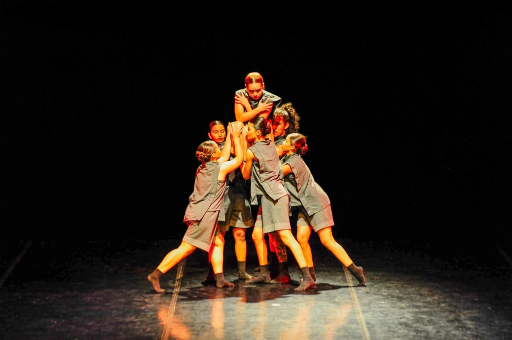 Com entrada gratuita, Festival Abril Dança 2026 encerra programação no Teatro Fernando Canto
