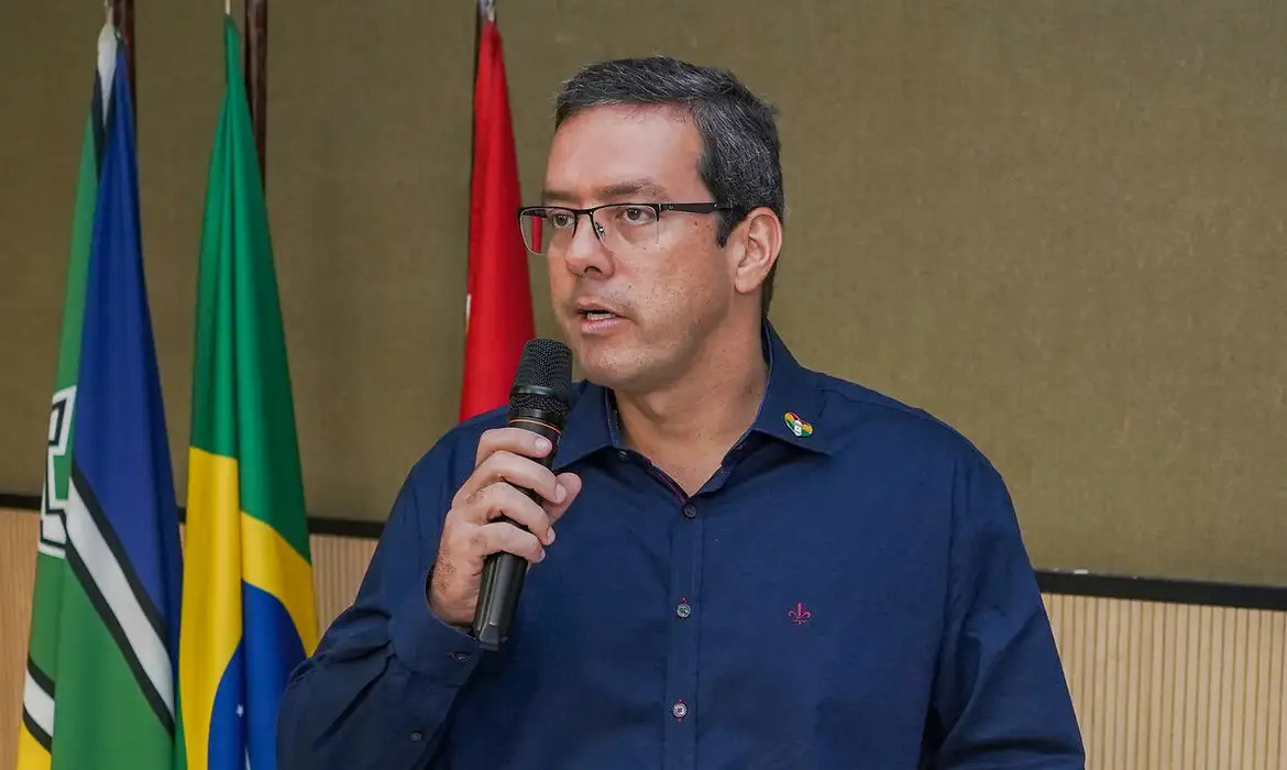 MPE pede continuidade de julgamento no TSE que pode levar à cassação de Dr. Furlan
