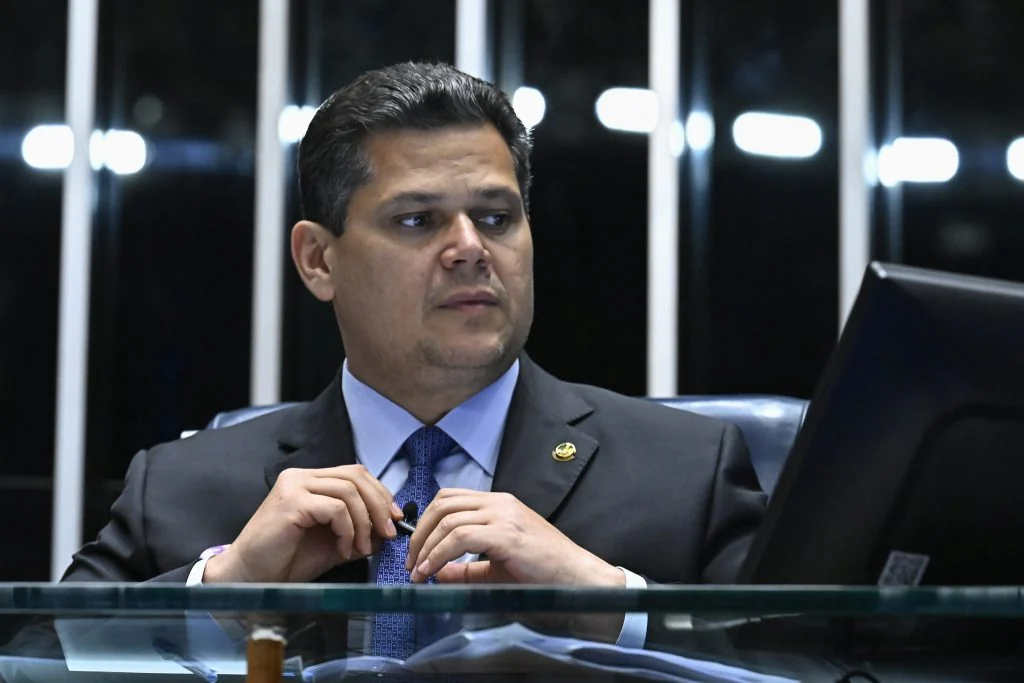 Valdemar fecha questão contra Davi Alcolumbre e PL aposta em Rogério Marinho para o Senado